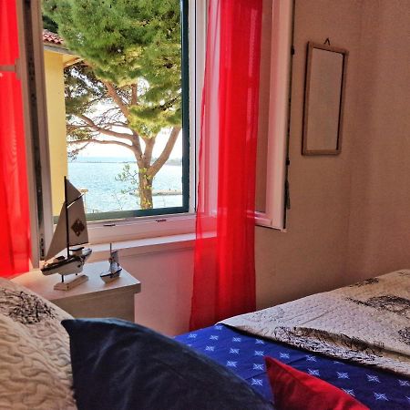 Pirates' Bay Apartment - Omiš Exterior foto